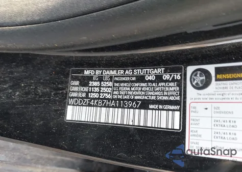 2017 Mercedes-Benz E 300 4Matic из США, поврежденный, VIN WDDZF4KB7HA113967